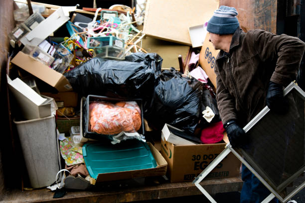 Best Garage Cleanout  in Bonner Springs, KS